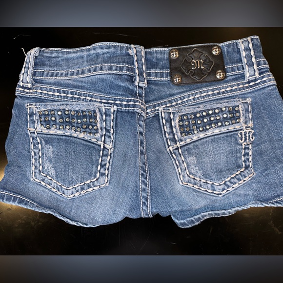 Miss Me Shorts - Picture 2 of 2